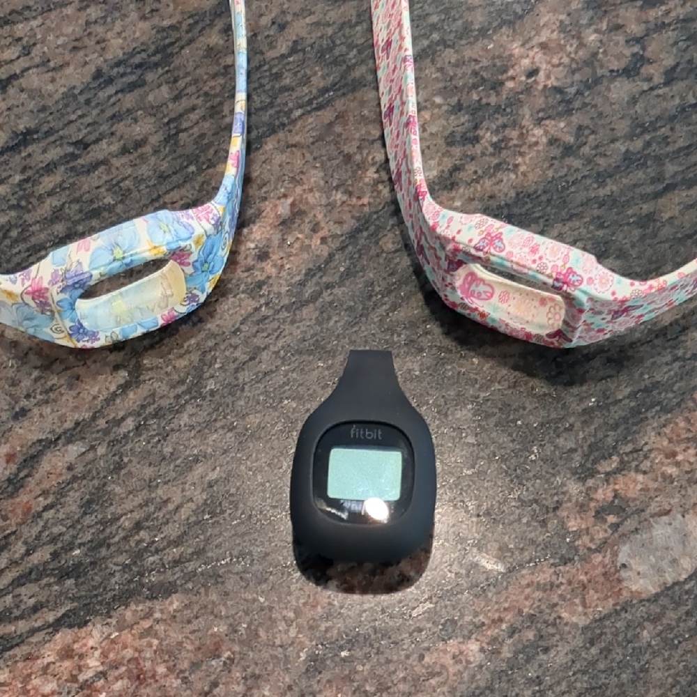 Fitbit Black Fitness Tracker & Accessories